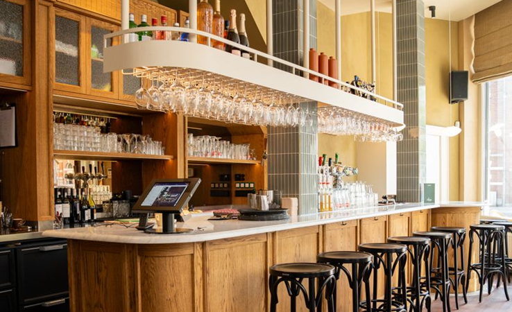 Bar bij Loetje Amsterdam Oost